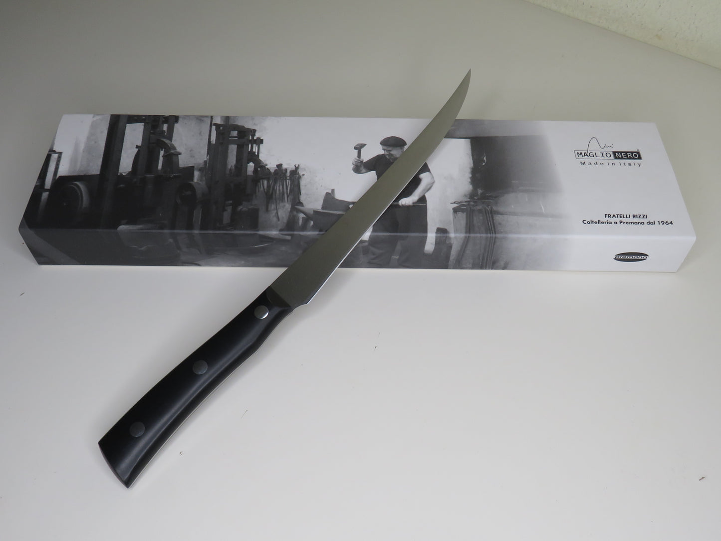 Coltello da sfiletto IS 1518 by Maglio Nero