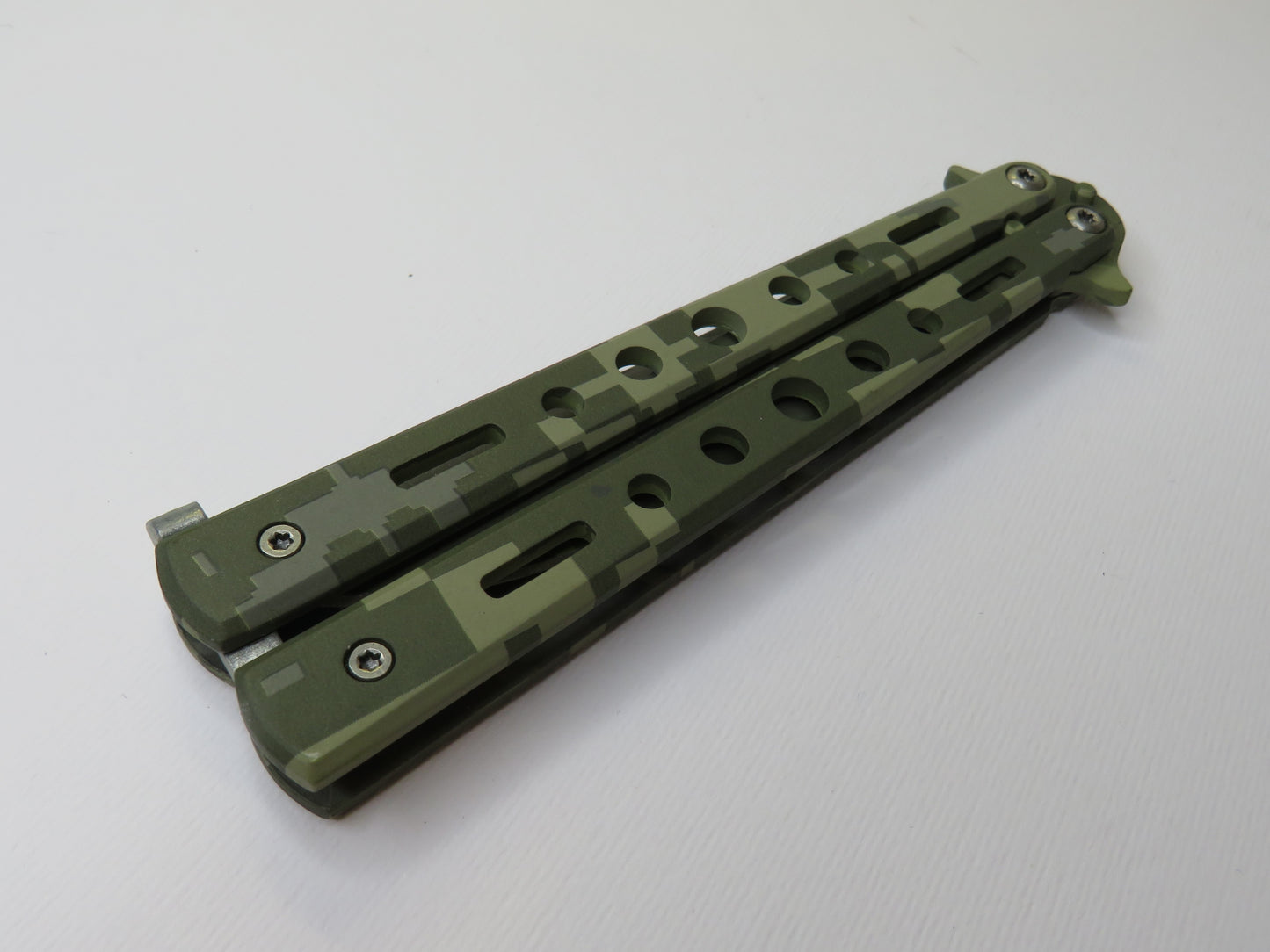 Coltello Butterfly Camouflage - toni verdi by Laika Coltellerie