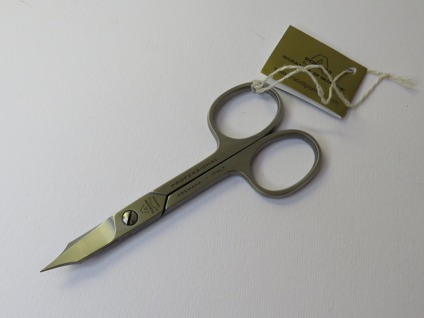 Forbice manicure - microdentata moderna by Pomoni