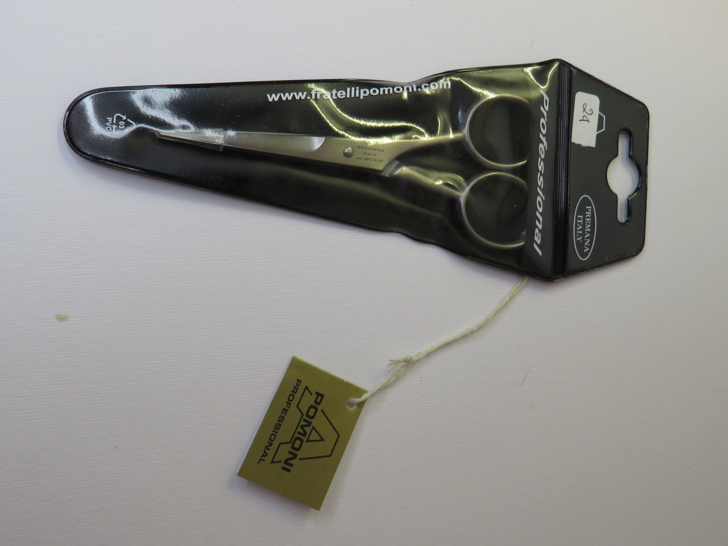 Forbice per baffi - microdentata by Pomoni