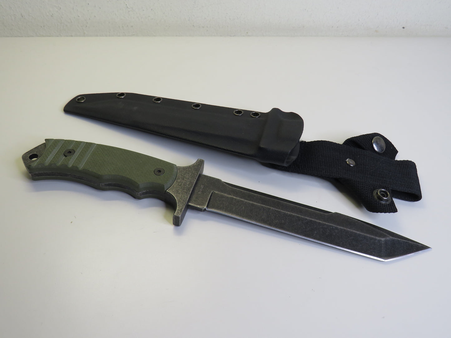 Coltello a lama fissa Puma Tec manico verde / 1 by Puma