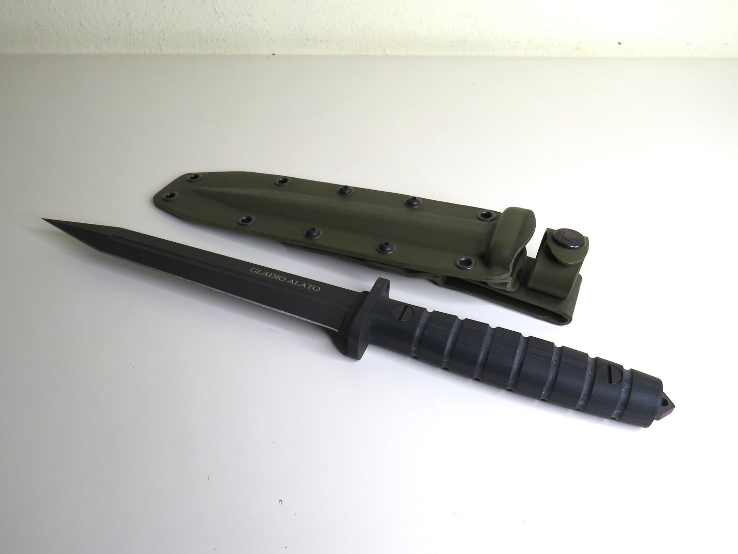 Coltello a lama fissa Gladio Alato - by Coltellerie Maserin
