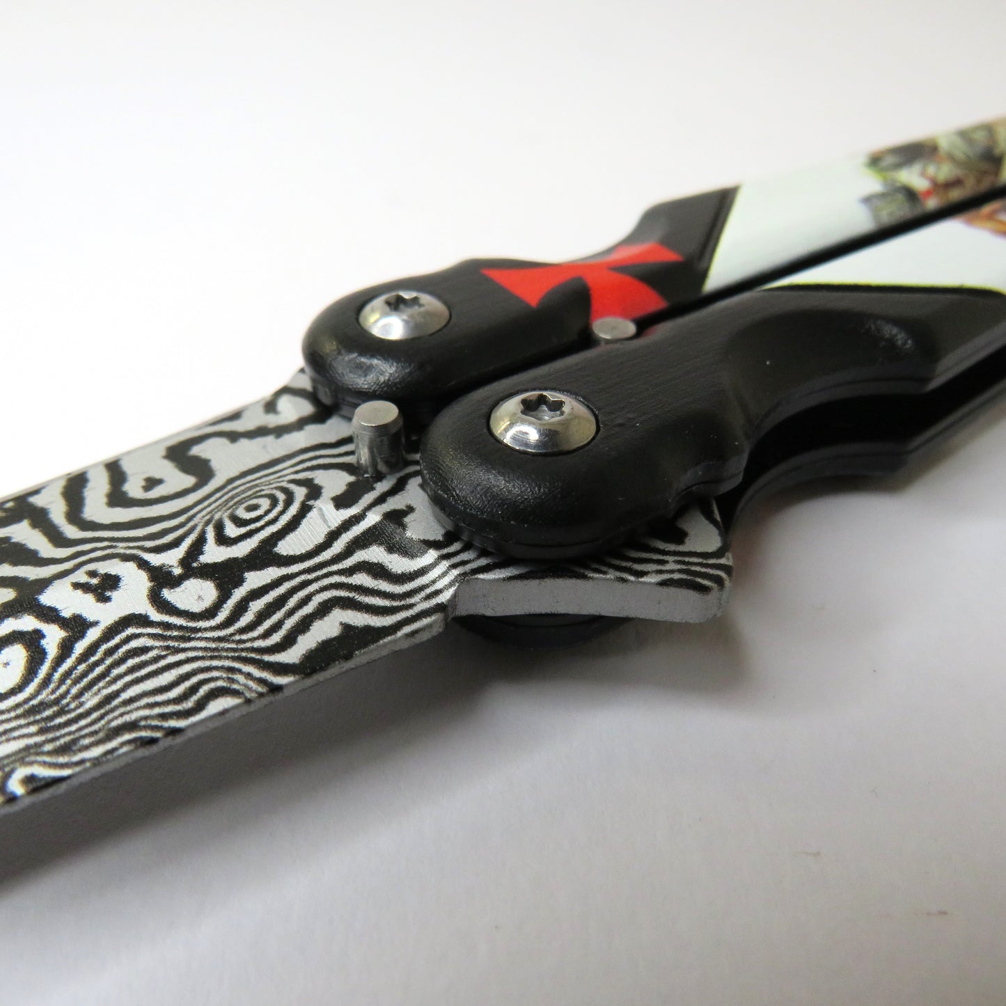 Coltello Butterfly " I Templari" by Laika Coltellerie